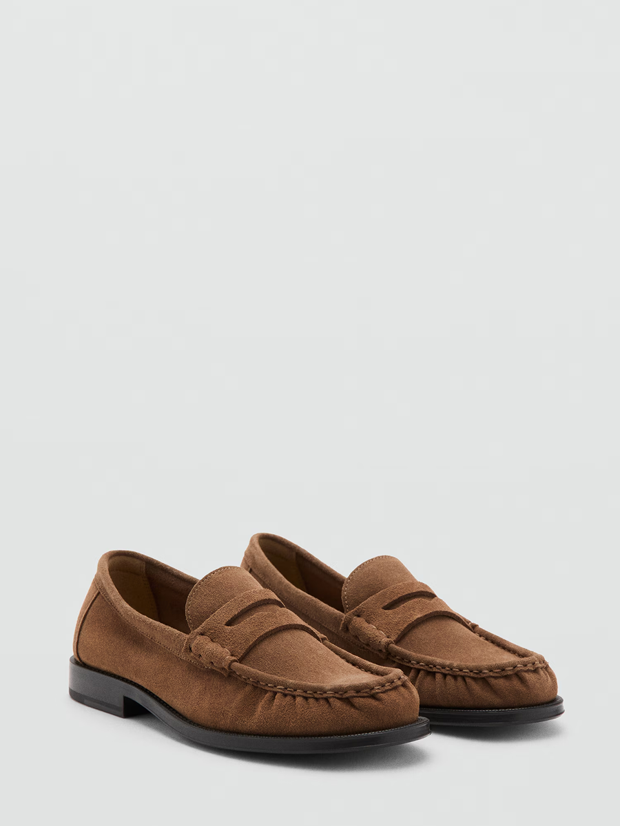 Minimal Sneakers