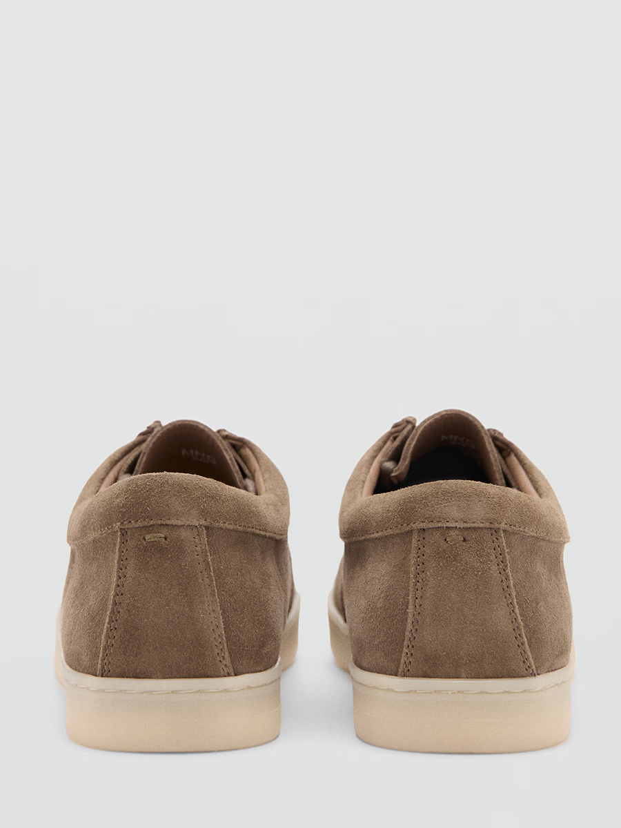 Minimal Sneakers