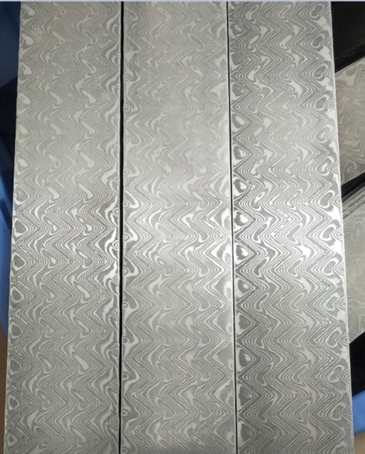 1piece VG10 Sandwich Damascus steel for DIY exquisite knife Making Wave Pattern steel Knife blade blank has been Heat Treatment